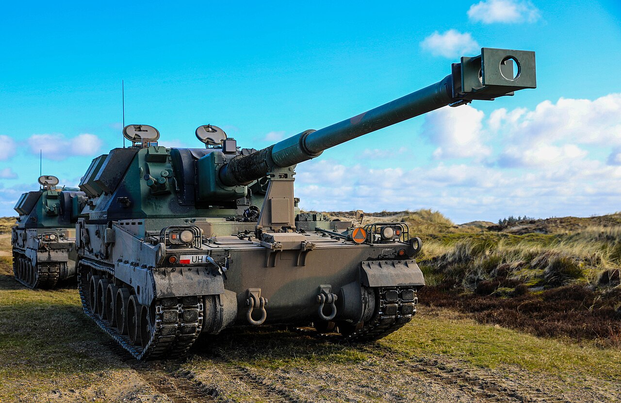 Krab self-propelled artillery system