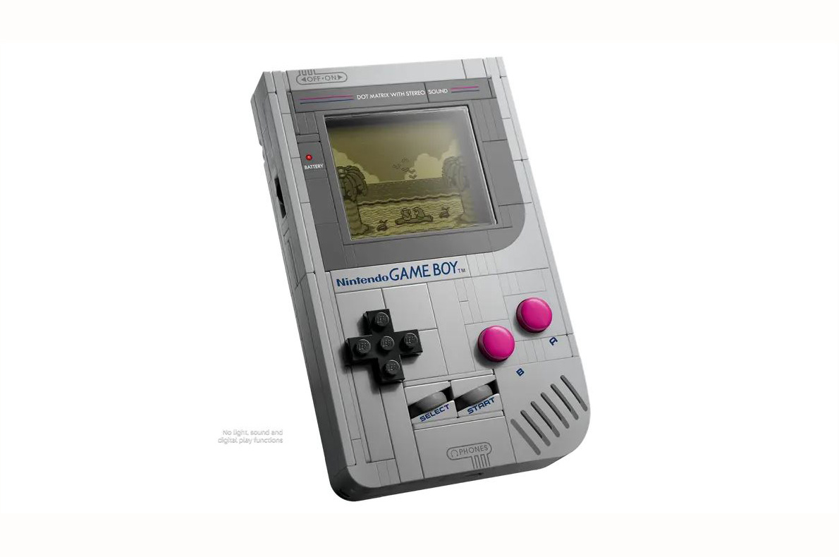 LEGO Game Boy with Super Mario Land cartridge