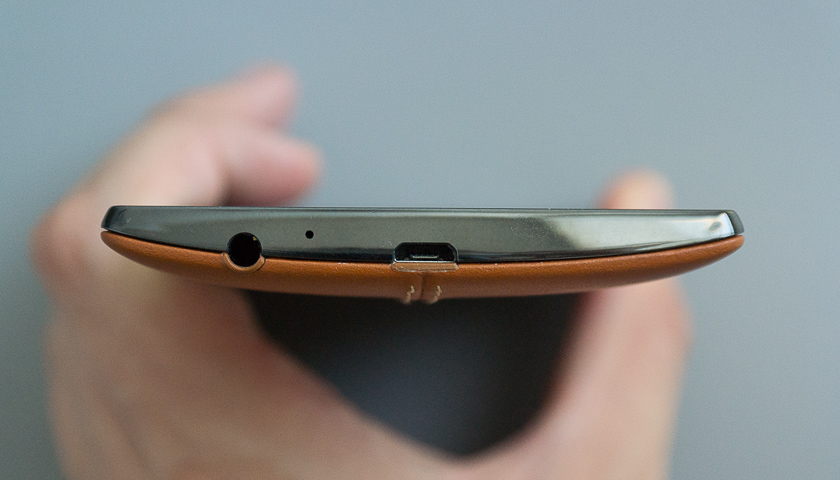 Квадратиш, практиш, гут. Обзор смартфона LG G4-8