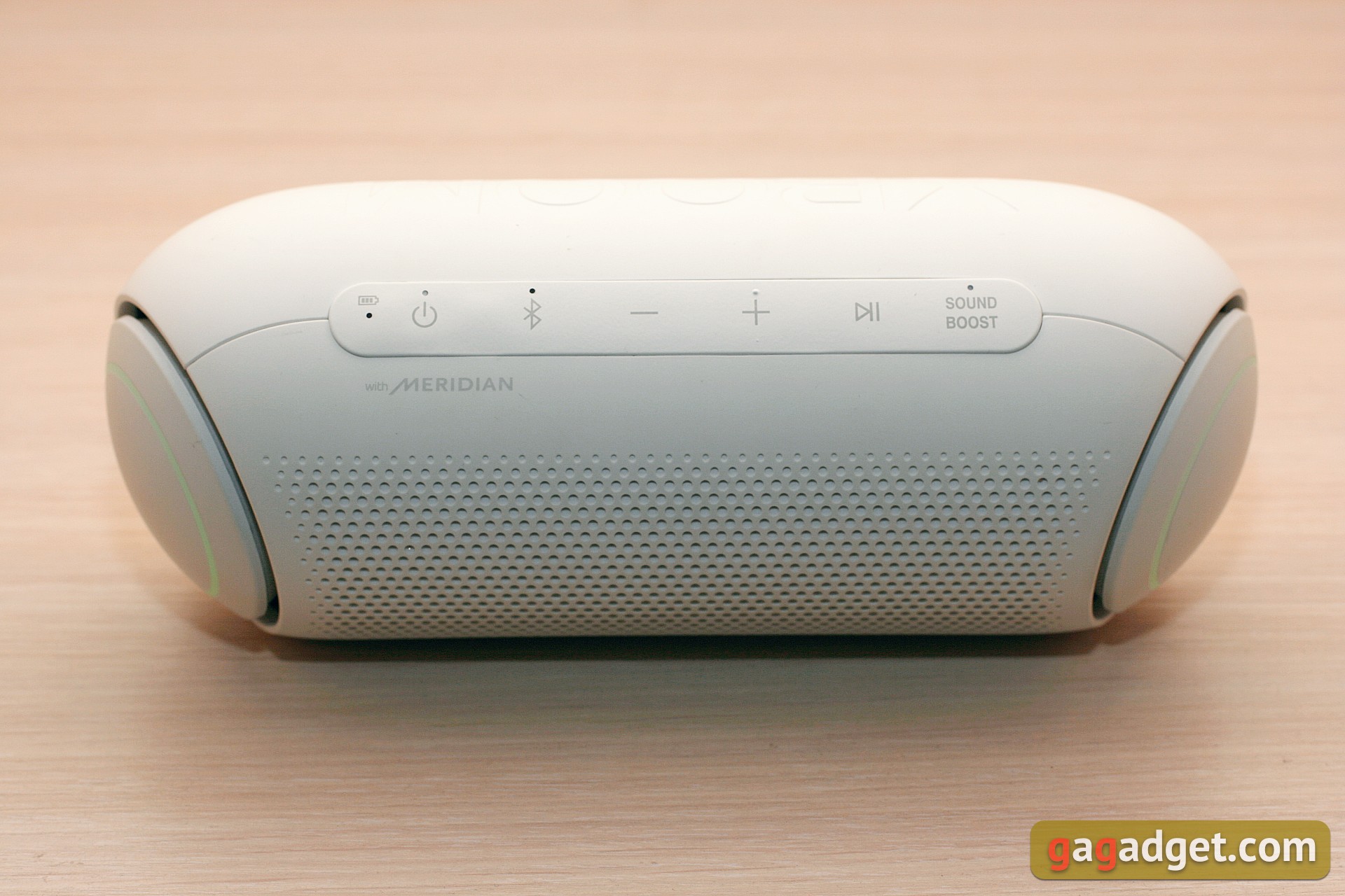 LG XBOOM Go Bluetooth Speakers Review (PL2, PL5, PL7)-25 LG XBOOM Go Bluetooth Speakers Review (PL2, PL5, PL7)-25