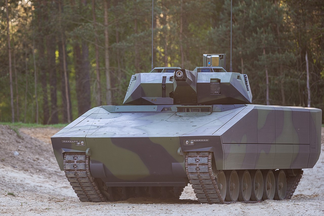 Lynx infantry fighting vehicle illustration from Wikipedia