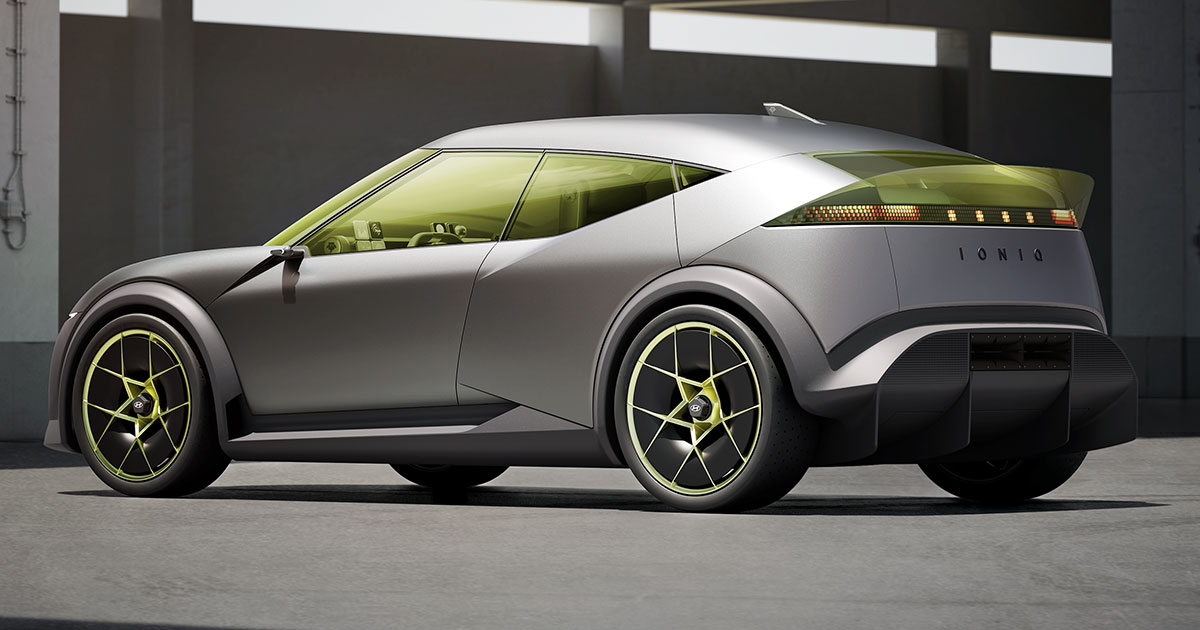 Hyundai Concept Three задний вид