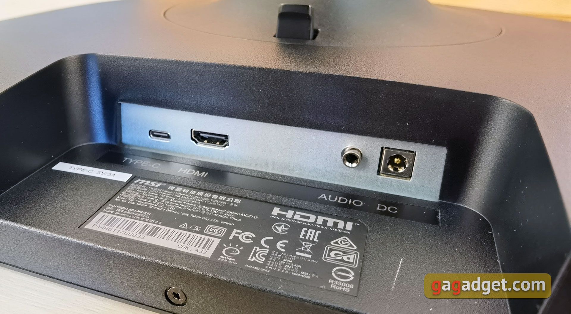 Présentation du MSI Modern MD271P : moniteur de bureau 75 Hz-18