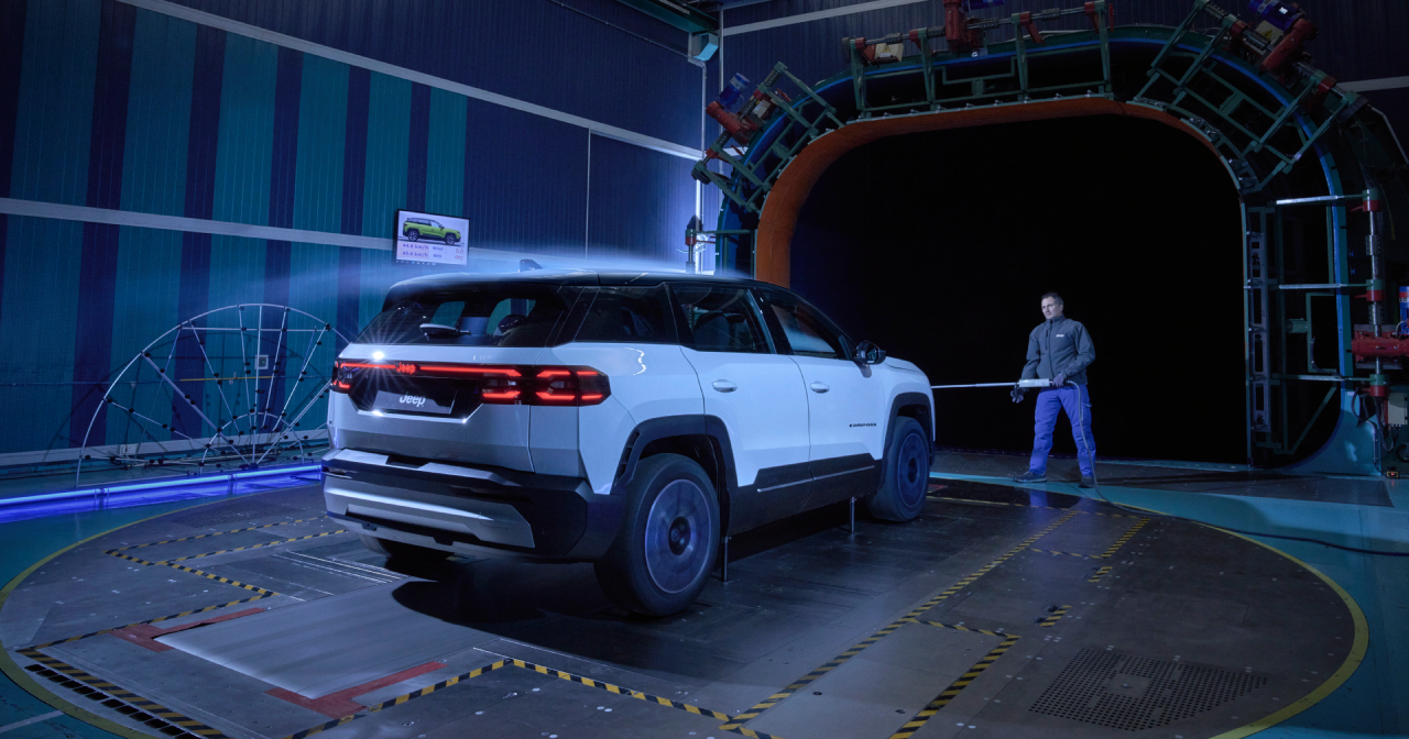 Новий Jeep Compass в аеродинамічній трубі