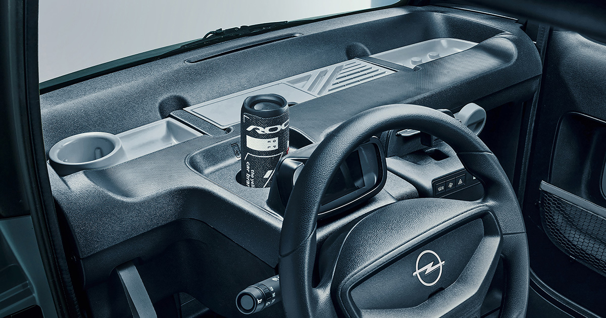 Updated Opel Rocks - interior