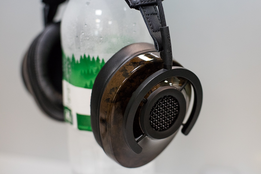 Обзор AudioQuest NightHawk: чем интересны наушники за 600 евро?-11