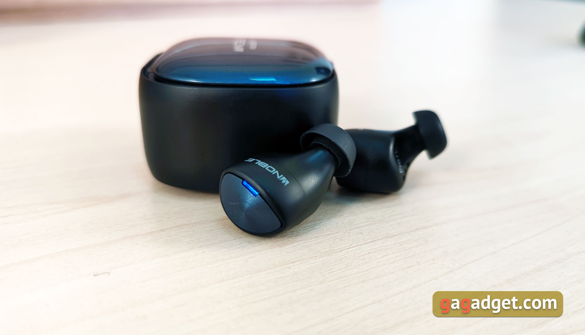 Noble Audio Falcon Pro Review-9