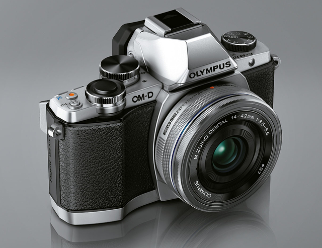 Olympus представляет беззеркальную камеру OM-D E-M10