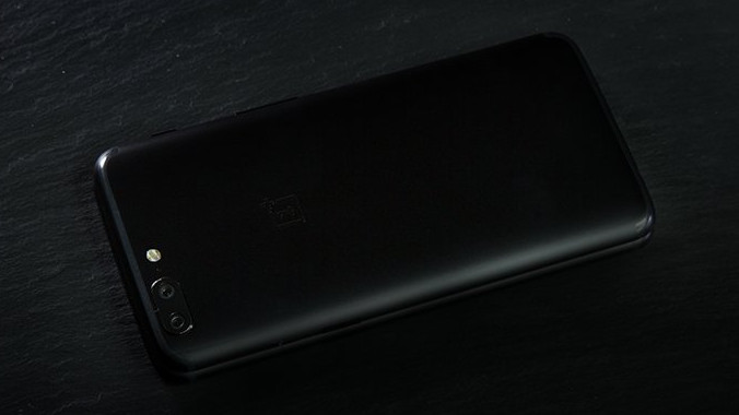 op-5t-under-oneplus-5.jpg