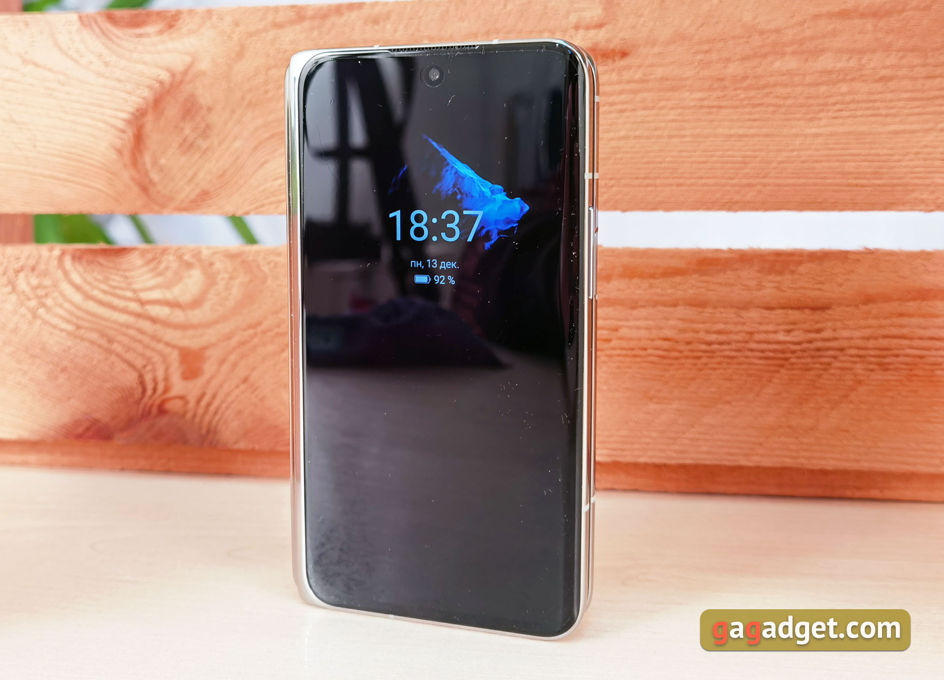 Обзор OPPO Find N: складной смартфон-книжка с экраном без складки-9