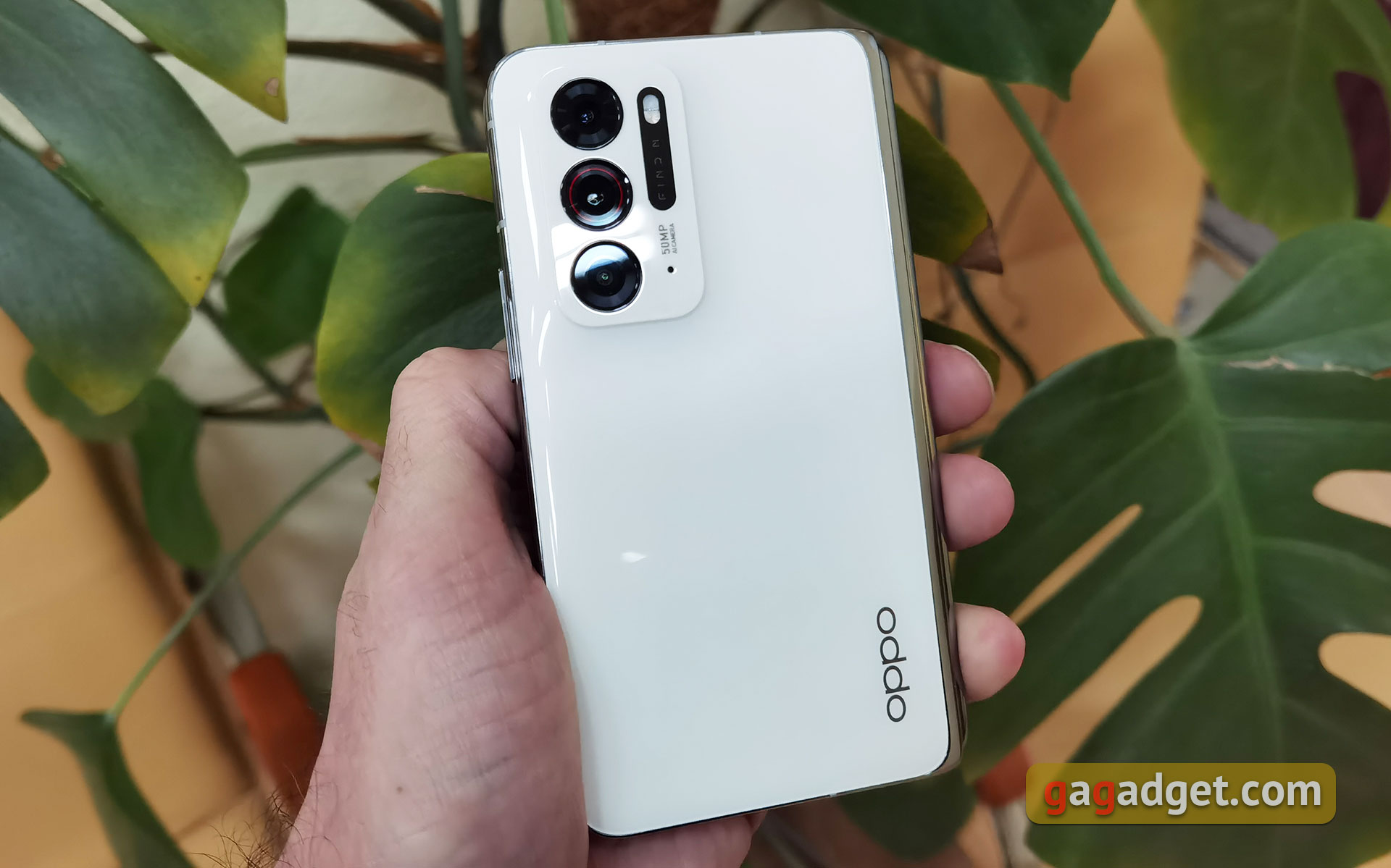 Обзор OPPO Find N: складной смартфон-книжка с экраном без складки-18