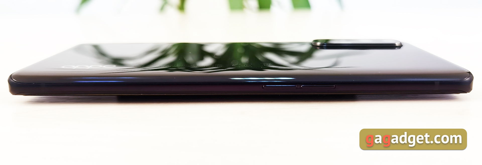 Обзор OPPO Reno3 Pro: успешно имитируя флагман-10