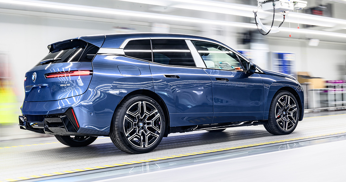 Виробництво BMW iX