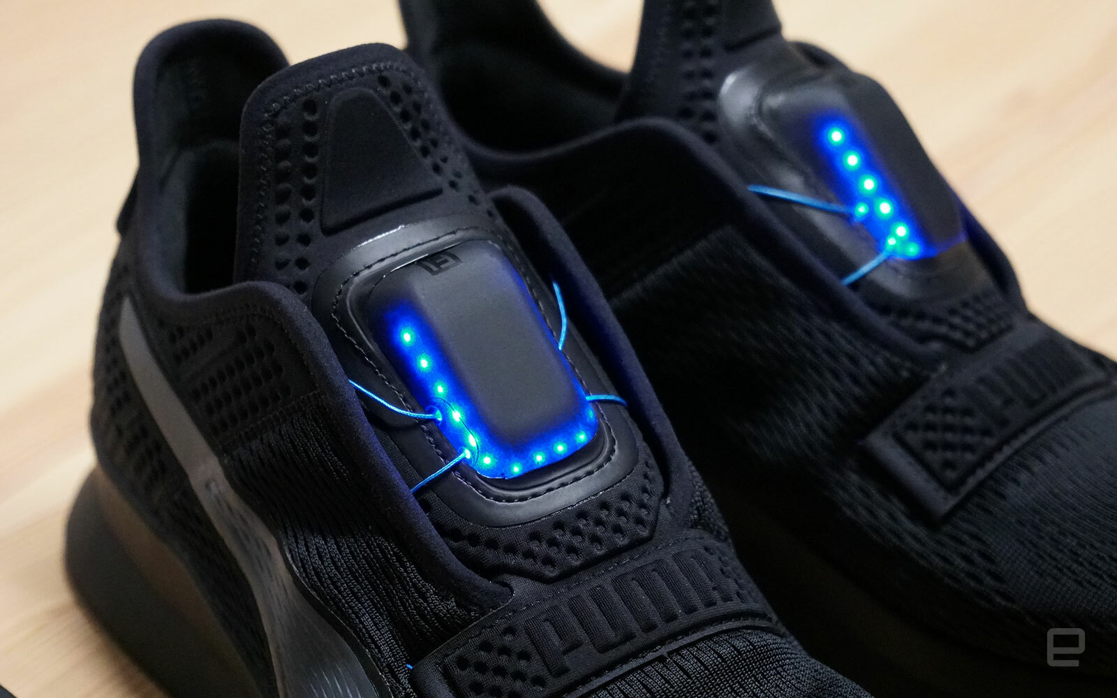 puma-fi-self-lacing-sho4444es-1.jpg
