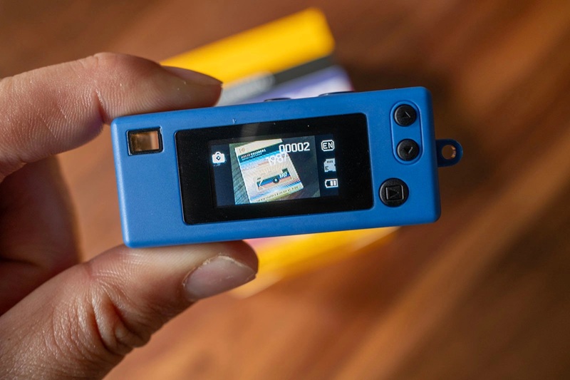Камера Kodak Charmera в різних кольорах
