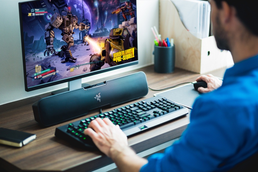 Razer анонсировала геймерский саундбар с сабвуфером Leviathan Sound Bar-3