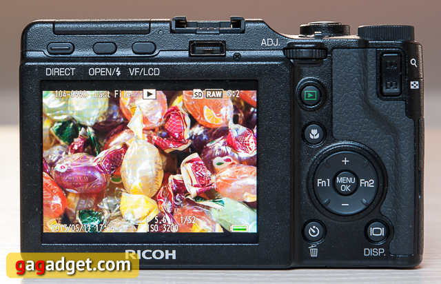 Обзор модульной системной фотокамеры Ricoh GXR-8