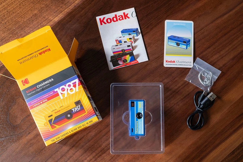 Мініатюрна камера Kodak Charmera