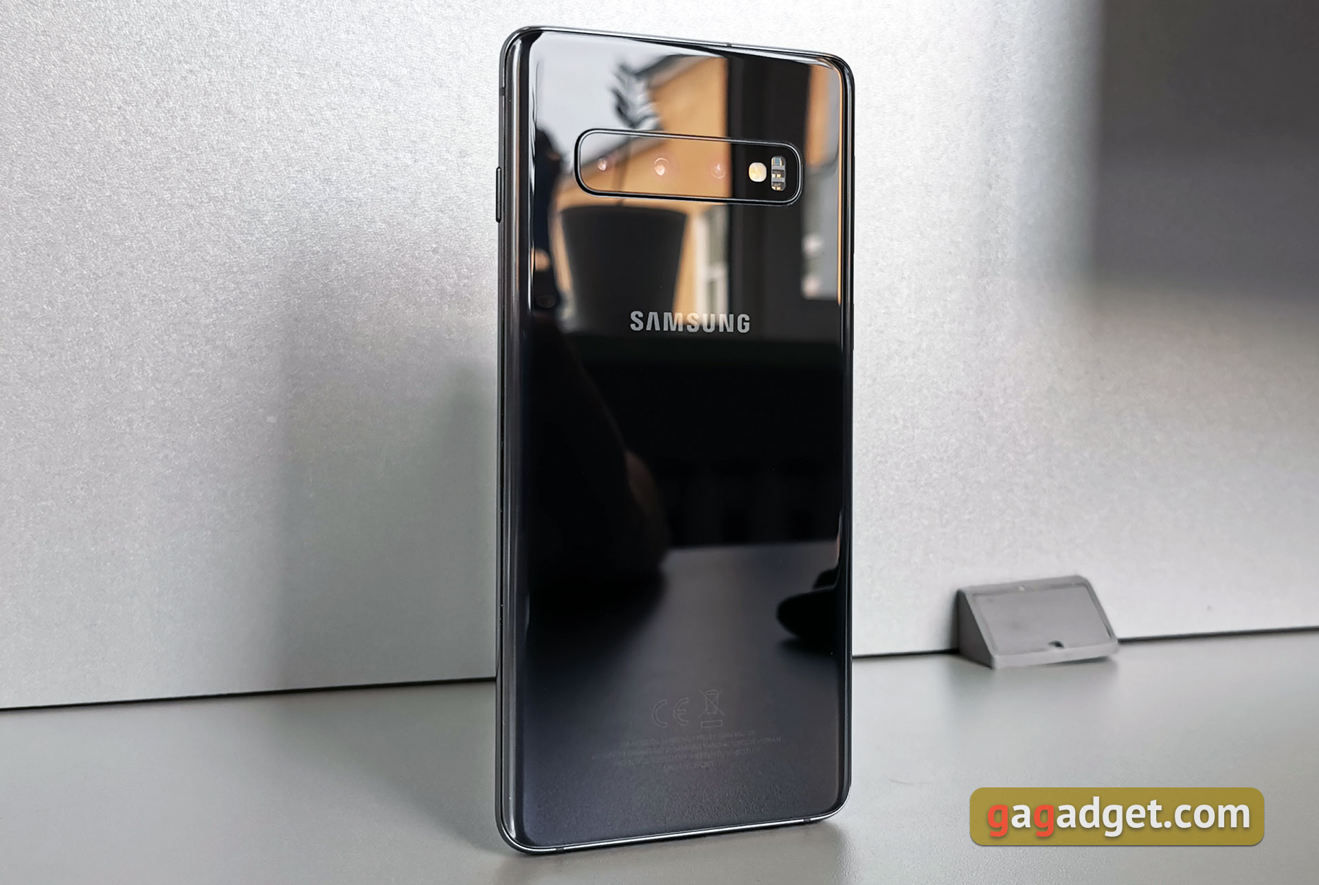 Огляд Samsung Galaxy S10: універсальний флагман «Все в одному»-14