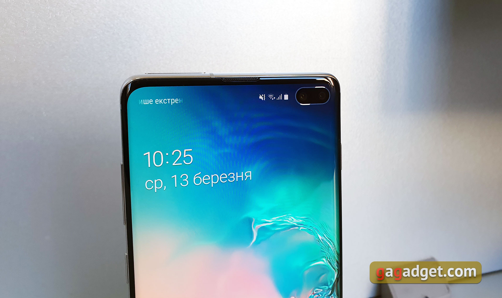 Обзор Samsung Galaxy S10+: юбилейный флагман с пятью камерами-6