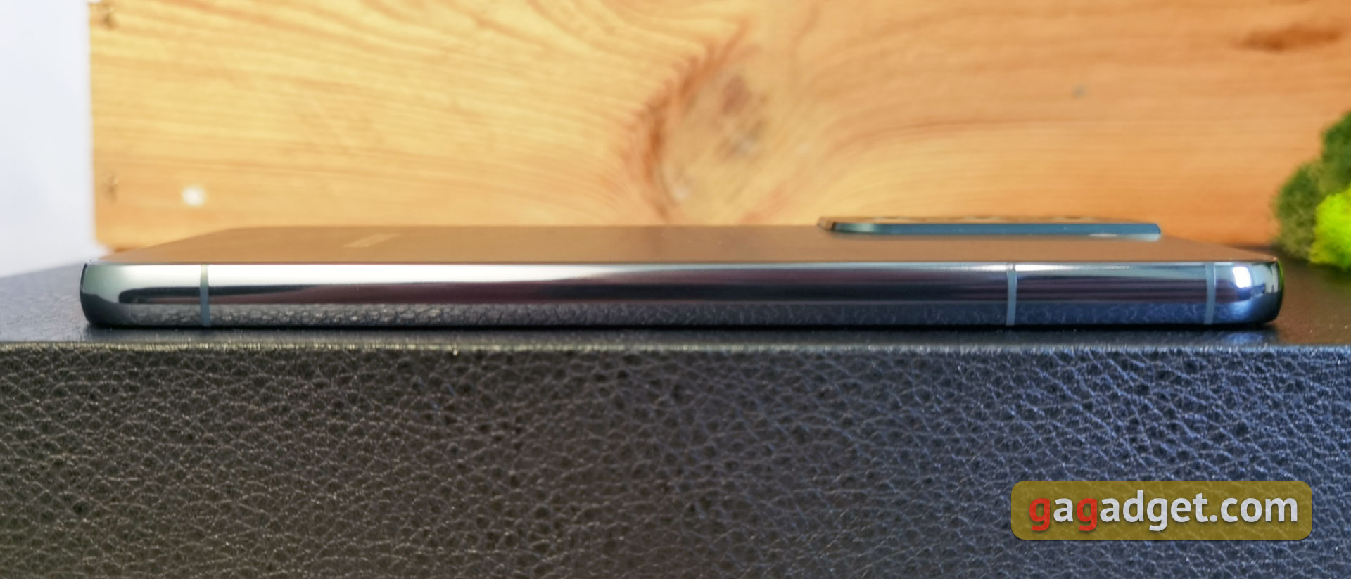 Samsung Galaxy S22 and Galaxy S22+ Review: Universal Flagships-5