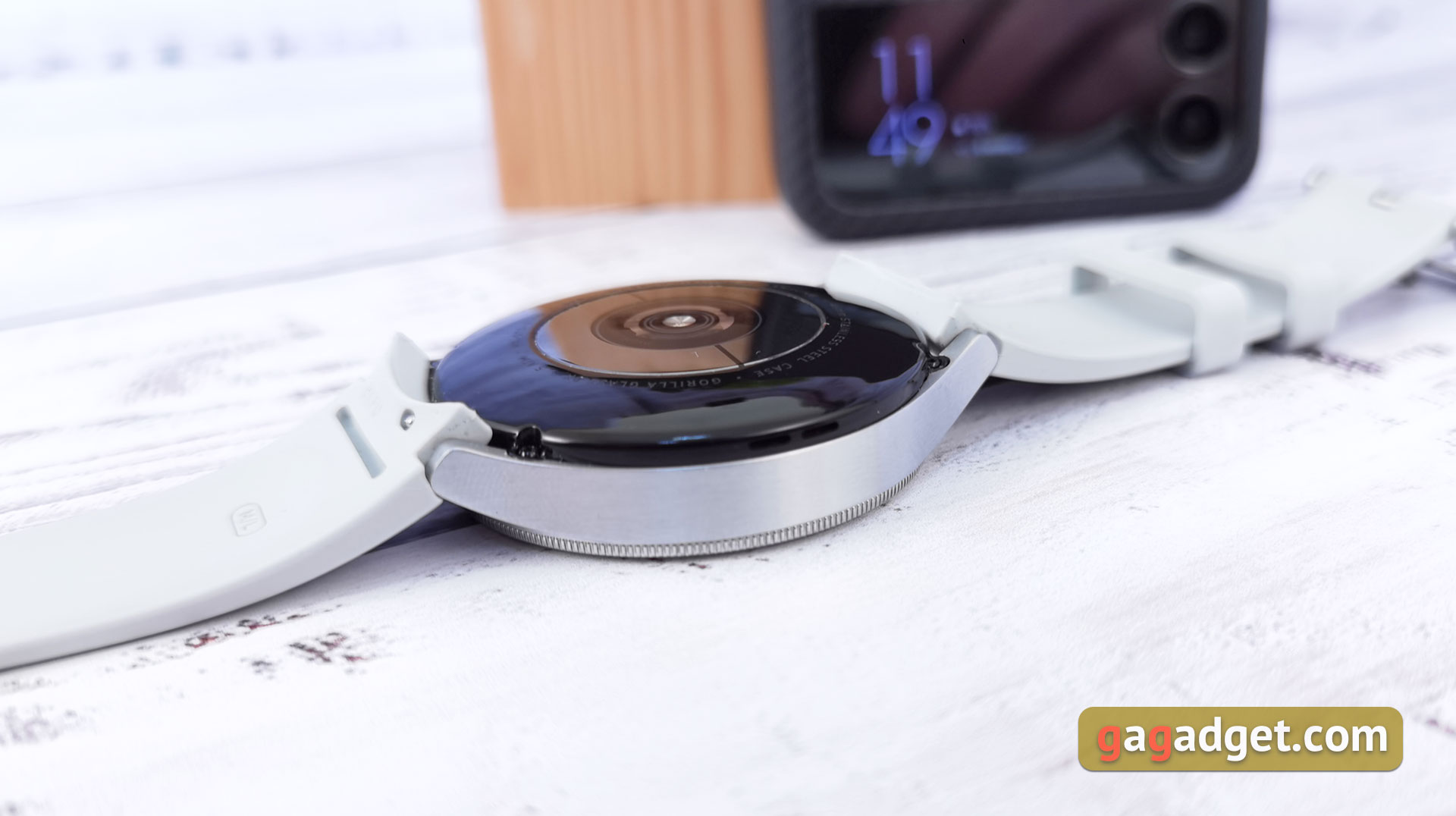Samsung Galaxy Watch4 Classic : enfin avec Google Pay !-9