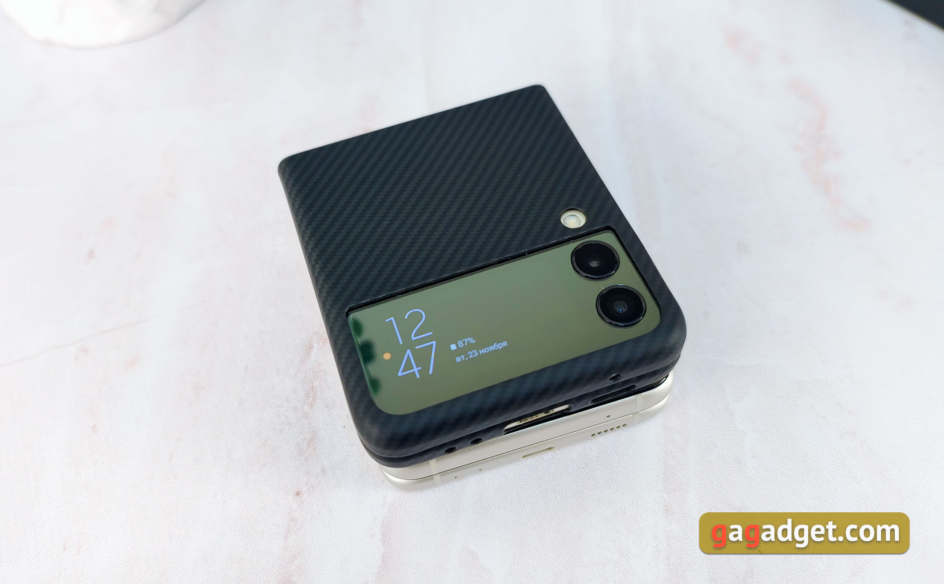 Обзор Samsung Galaxy Z Flip3: лучший складной смартфон года-17