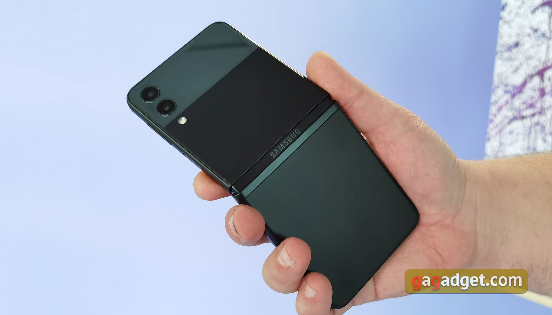 Samsung Galaxy Z Fold3, Galaxy Z Flip3 і інші новинки Galaxy Unpacked дві тисячі двадцять одна своїми очима-39