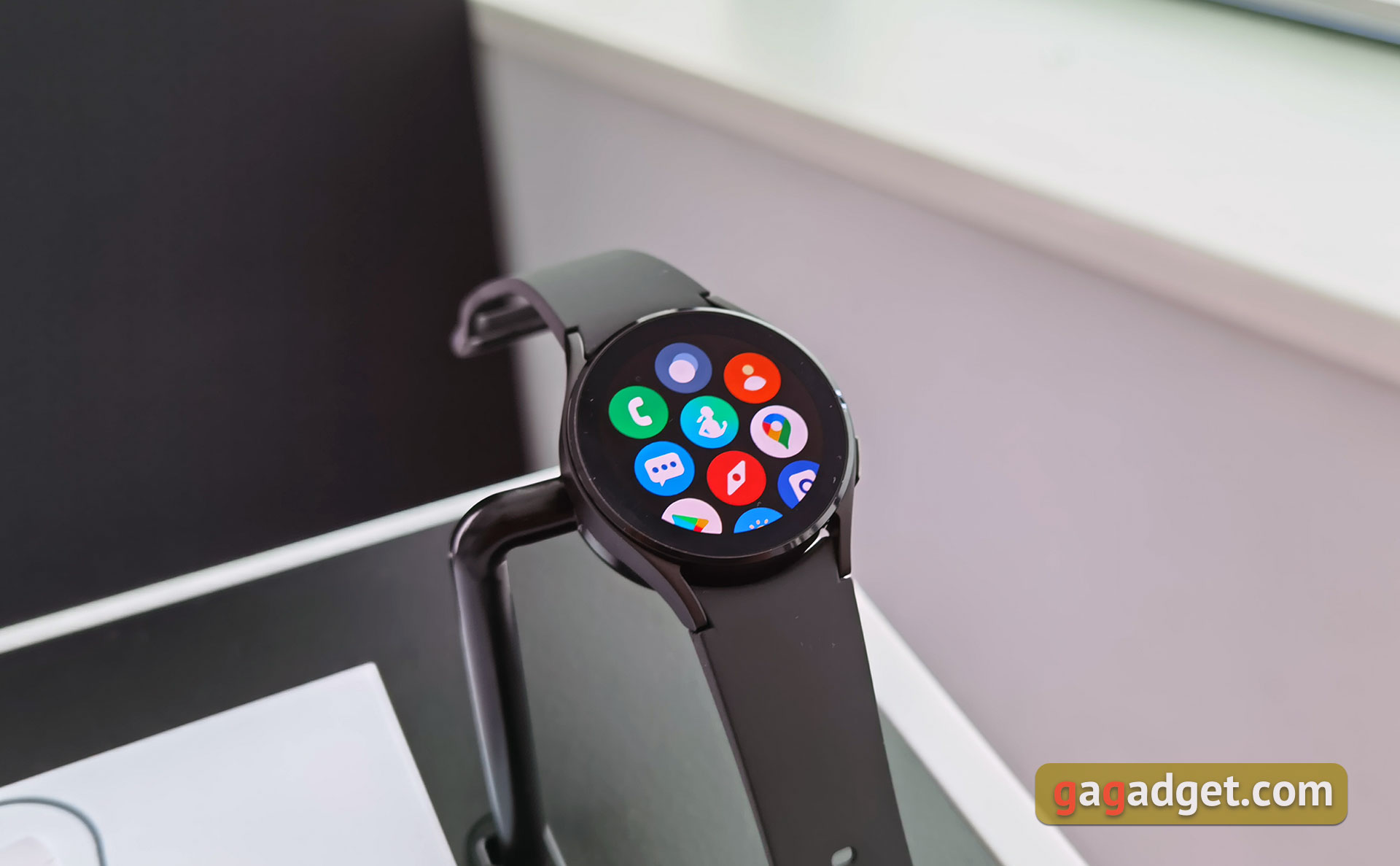 Samsung Galaxy Z Fold3, Galaxy Z Flip3 і інші новинки Galaxy Unpacked дві тисячі двадцять одна своїми очима-74