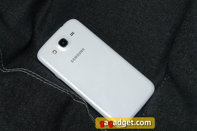 Обзор Samsung Galaxy Mega 5.8 Duos-4