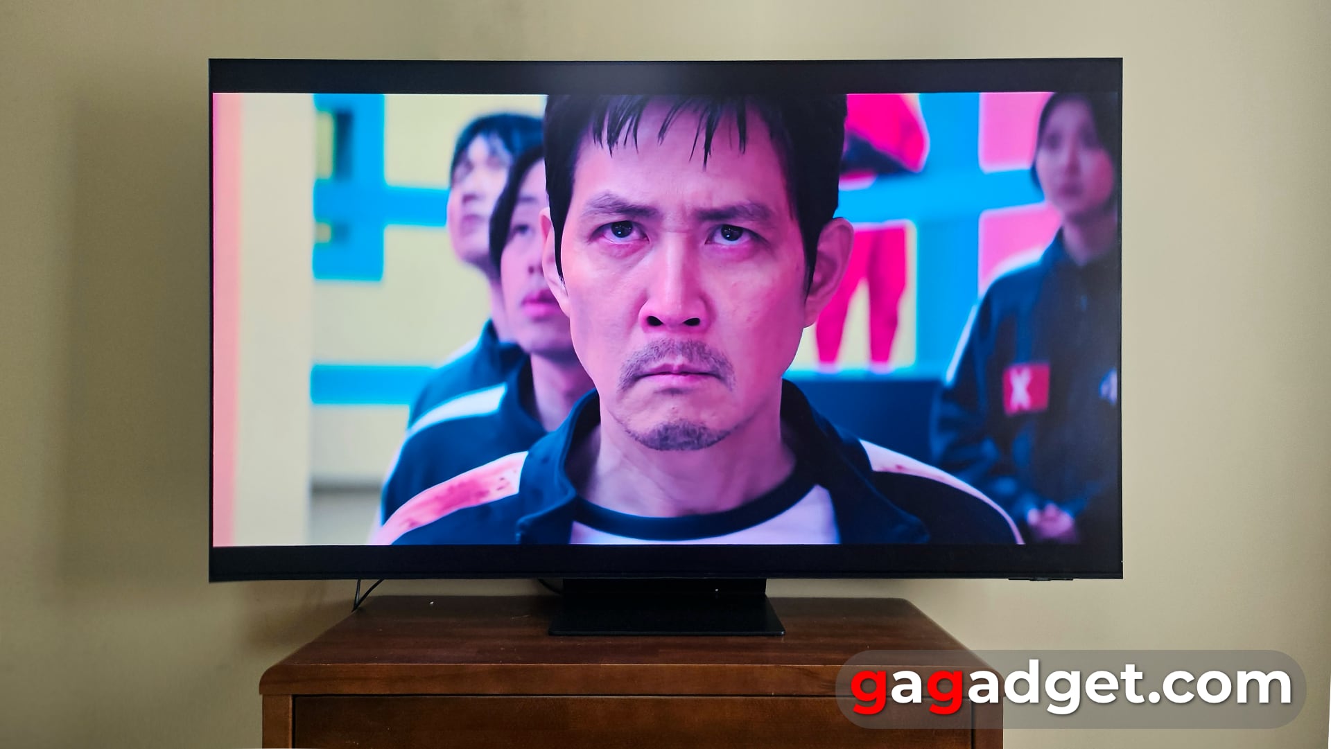 Шах и мат: обзор 65-дюймового OLED-телевизора Samsung S95D