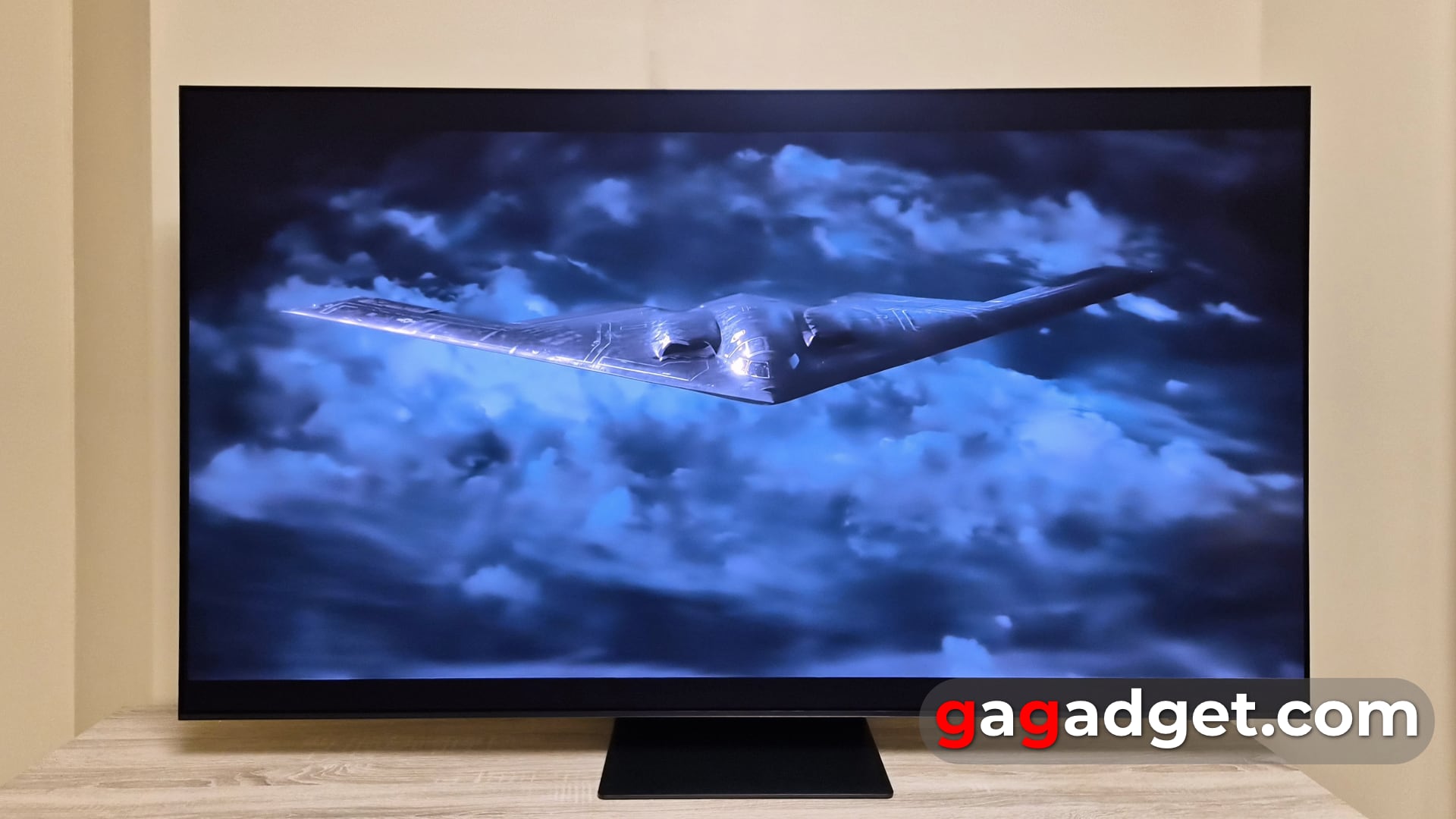 Сума технологій, що перевершує очікування: огляд 65-дюймового OLED-телевізора Samsung S95F