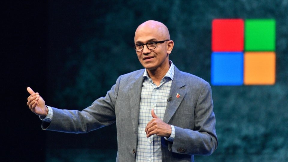 Голова Microsoft захищає інвестиції в OpenAI на тлі перевірок з боку ЄС і Великої Британії