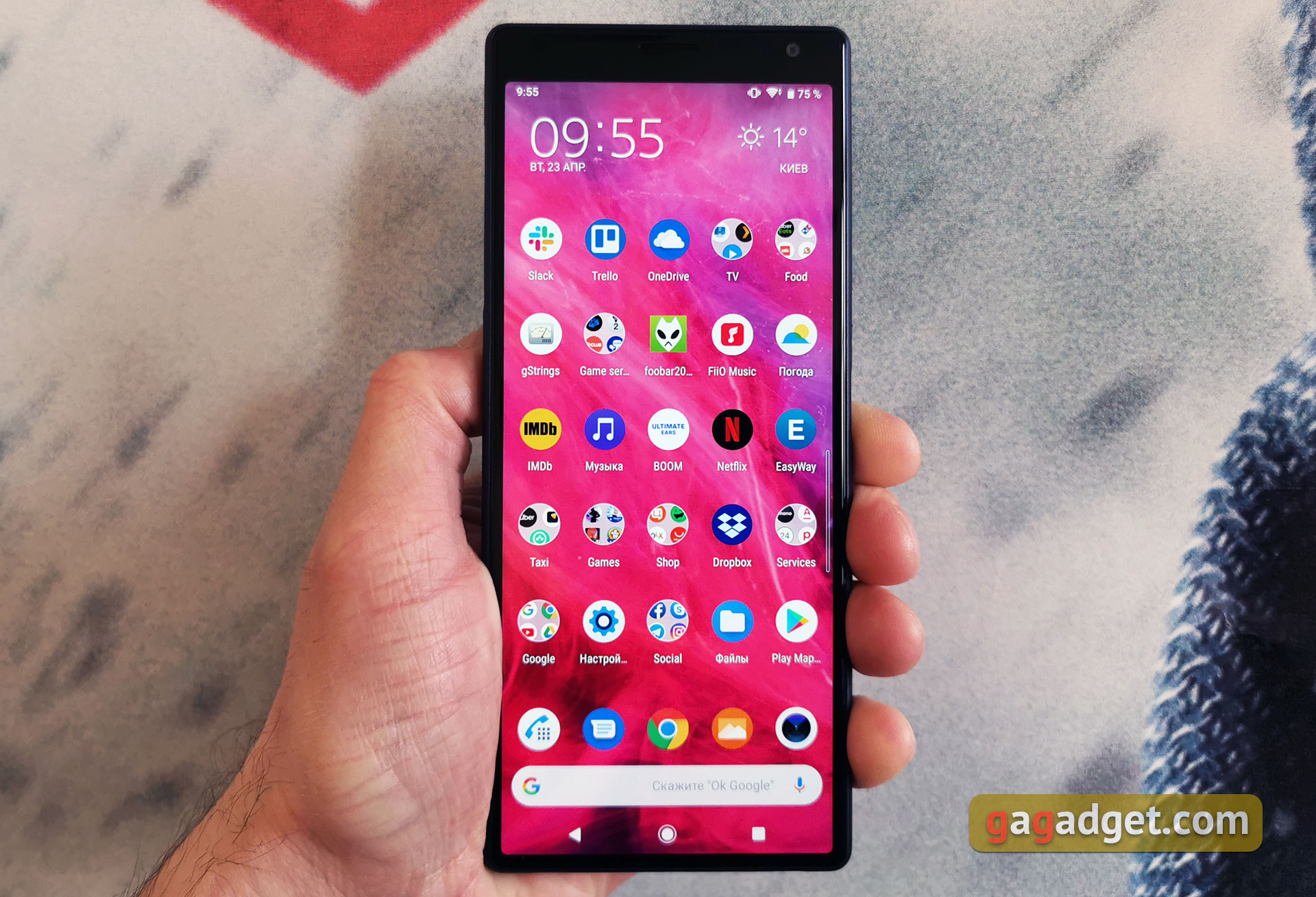 Обзор Sony Xperia 10 Plus: смартфон для любимых сериалов и социальных сетей-5