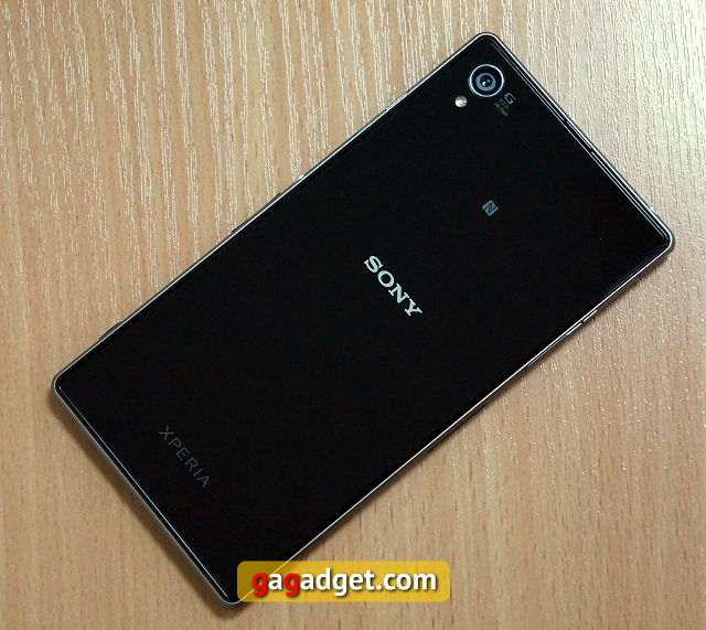 Парный обзор Sony Xperia Z1 и Sony Xperia Z Ultra: назад к Sony Style-13