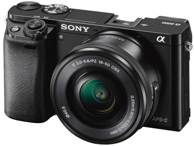 Беззеркальная камера Sony Alpha A6000 с быстрым автофокусом