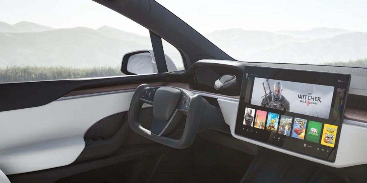 Tesla Model S and Model X electric cars received full Steam support. Now you can run top games in the car