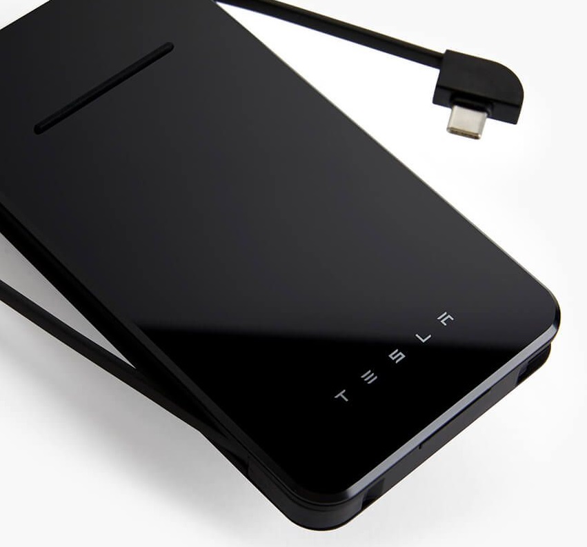 tesla_wireless_charger_2.jpg