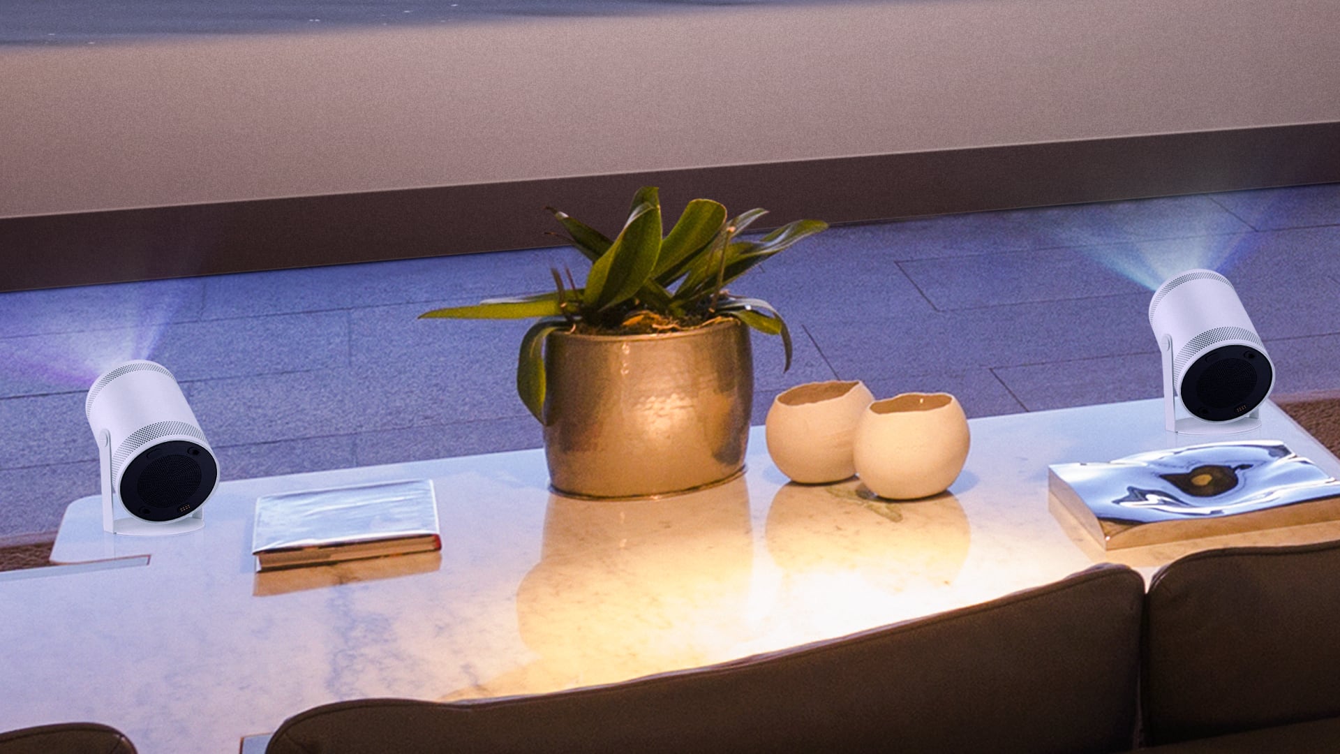 What's new with Samsung's 2nd generation portable projector The Freestyle?-2