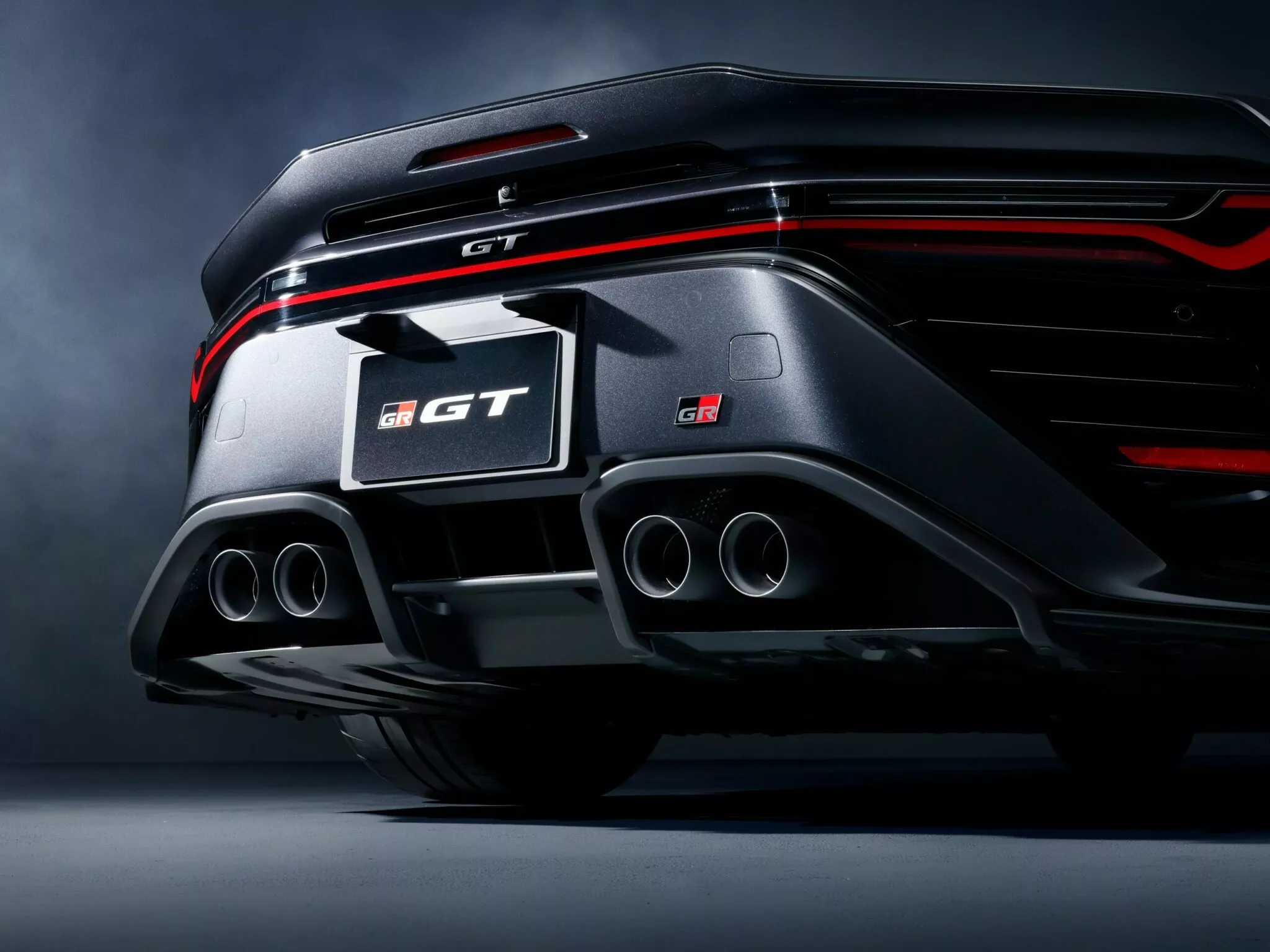 Передняя часть Toyota GR GT