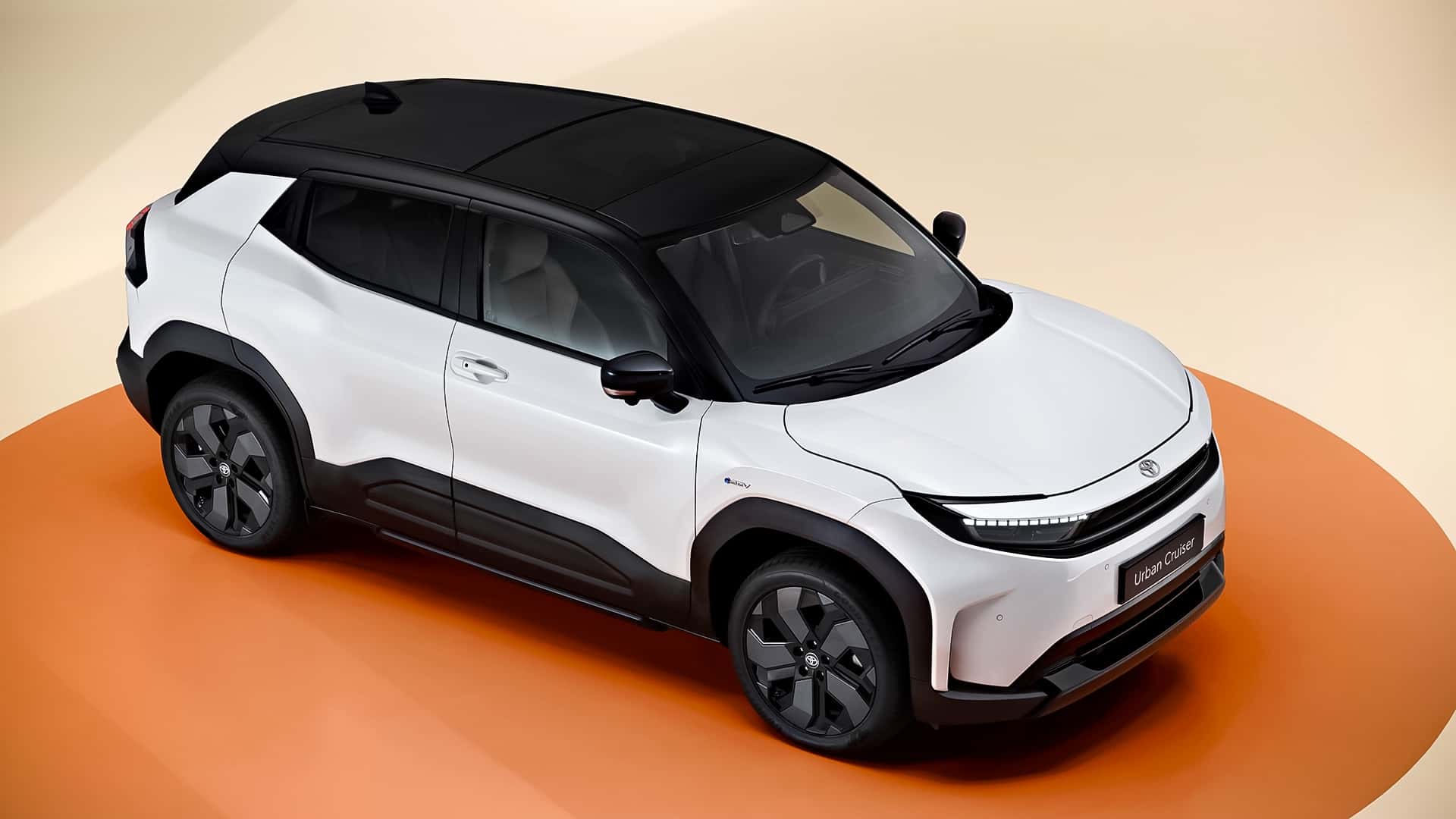Toyota Urban Cruiser 2025 arrière