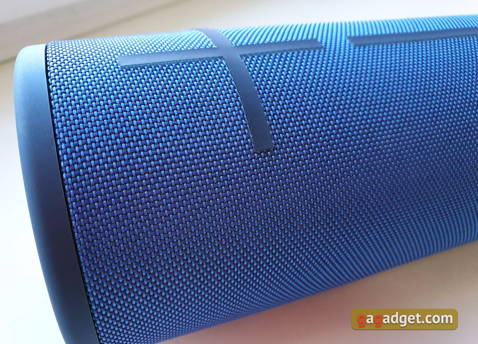 Огляд Ultimate Ears Megaboom 3: незламна портативна акустика з відмінним звуком-14