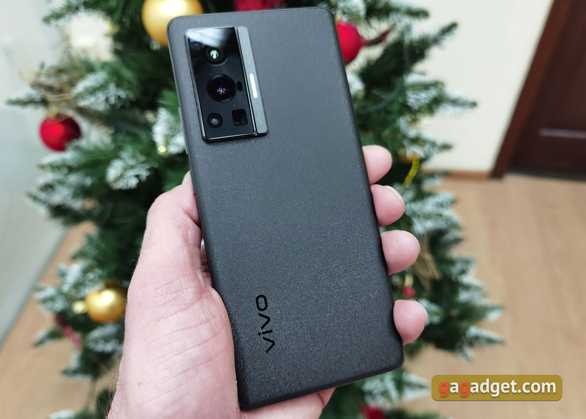 Обзор vivo X70 Pro: отличный камерофон, который вы не купите-7