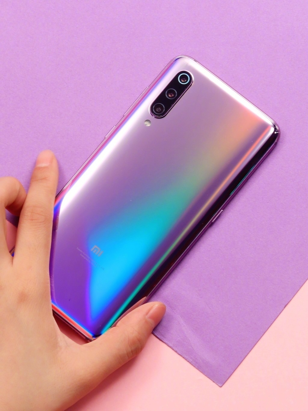 xiaomi-mi-9-official-images-color-7.jpg