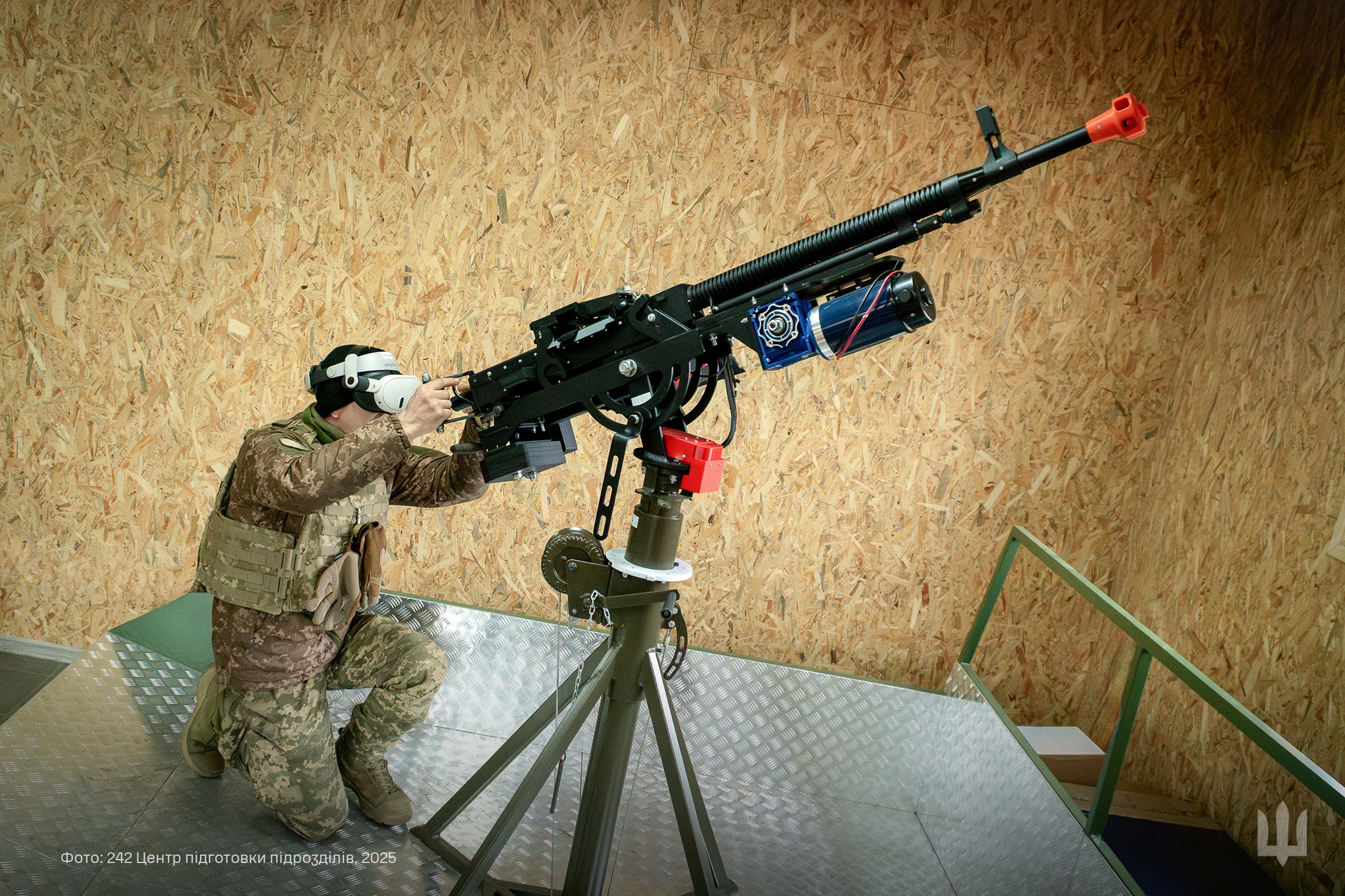 Un soldat sur un simulateur VR