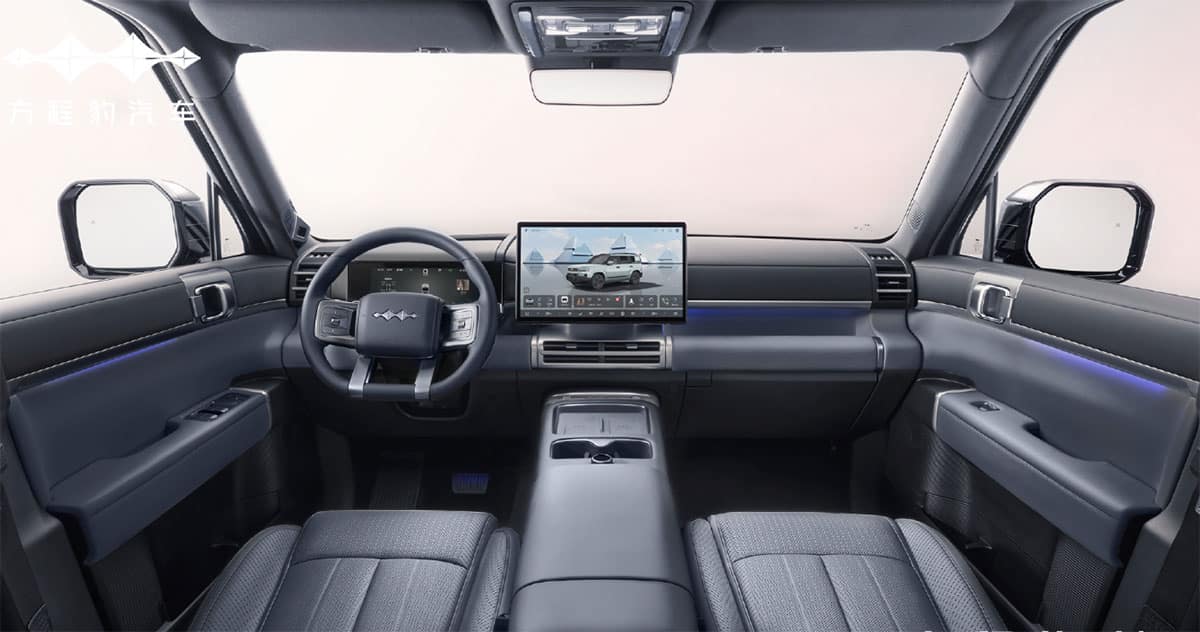 Интерьер BYD Ti 7 с большим экраном