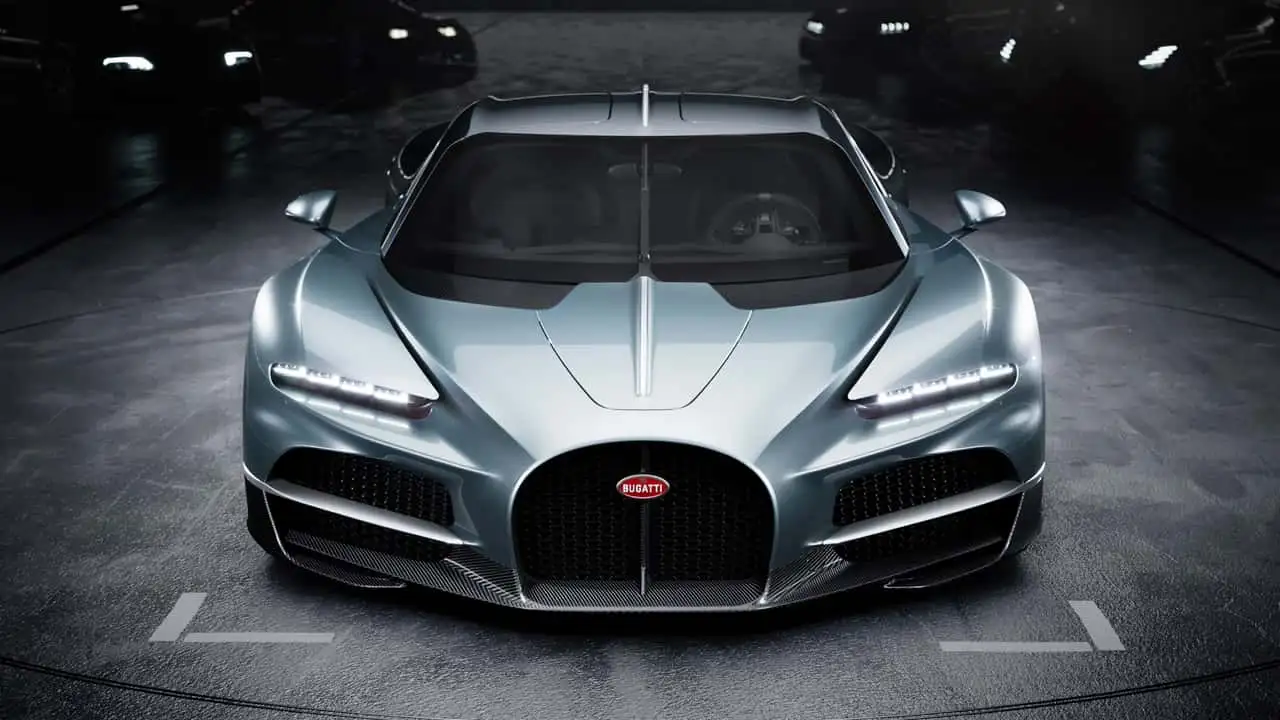 Потужний вихлоп Bugatti Tourbillon