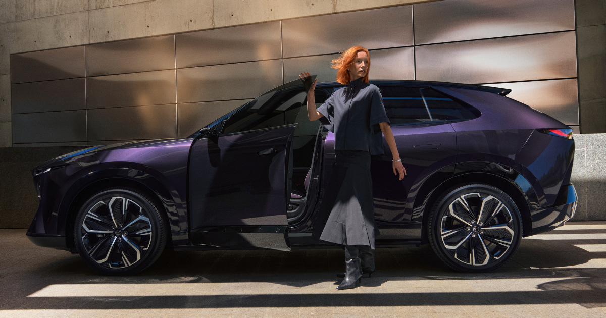 Задня частина Mazda CX-6e
