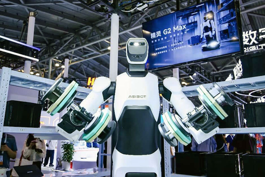 Промисловий робот G2 Max. Фото: AGIBOT