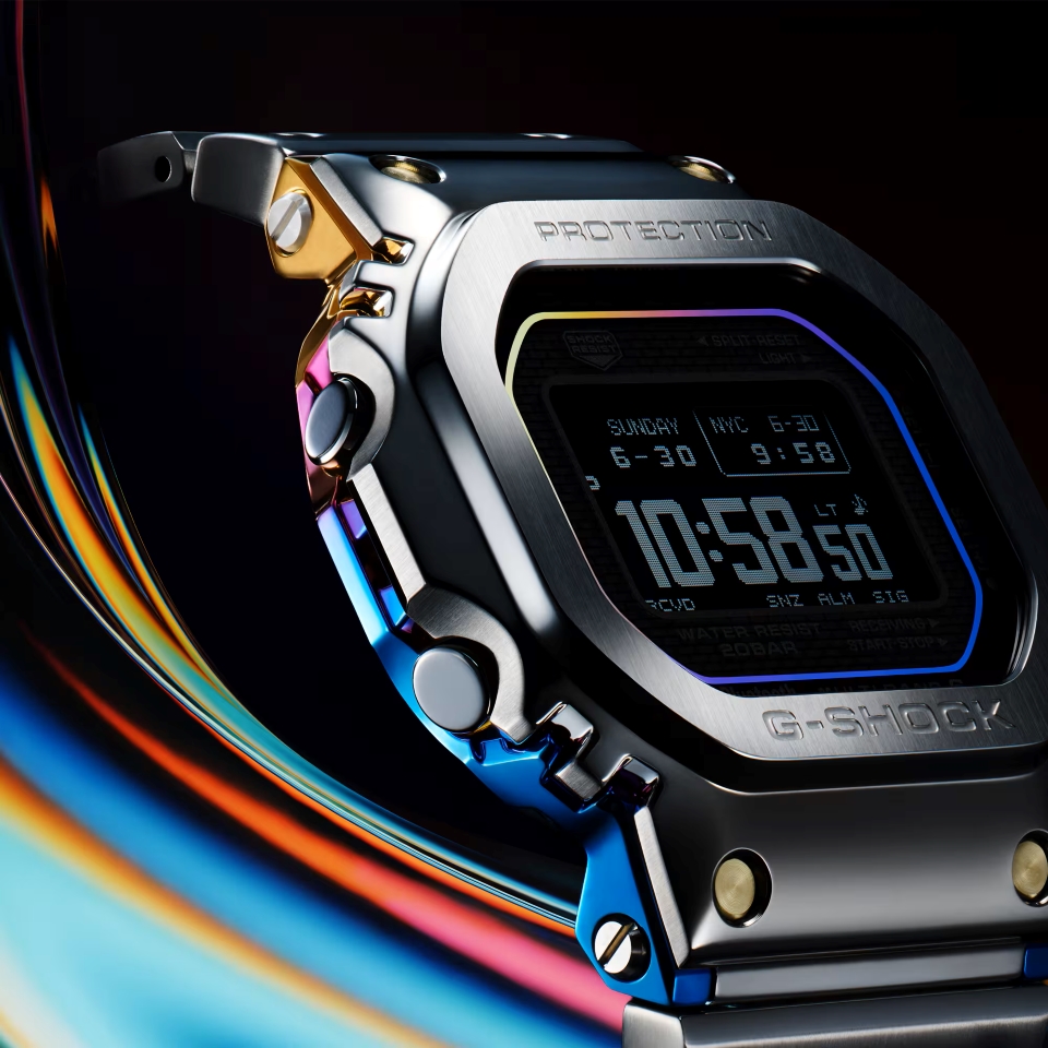 Блиск металевого браслета Casio G-Shock